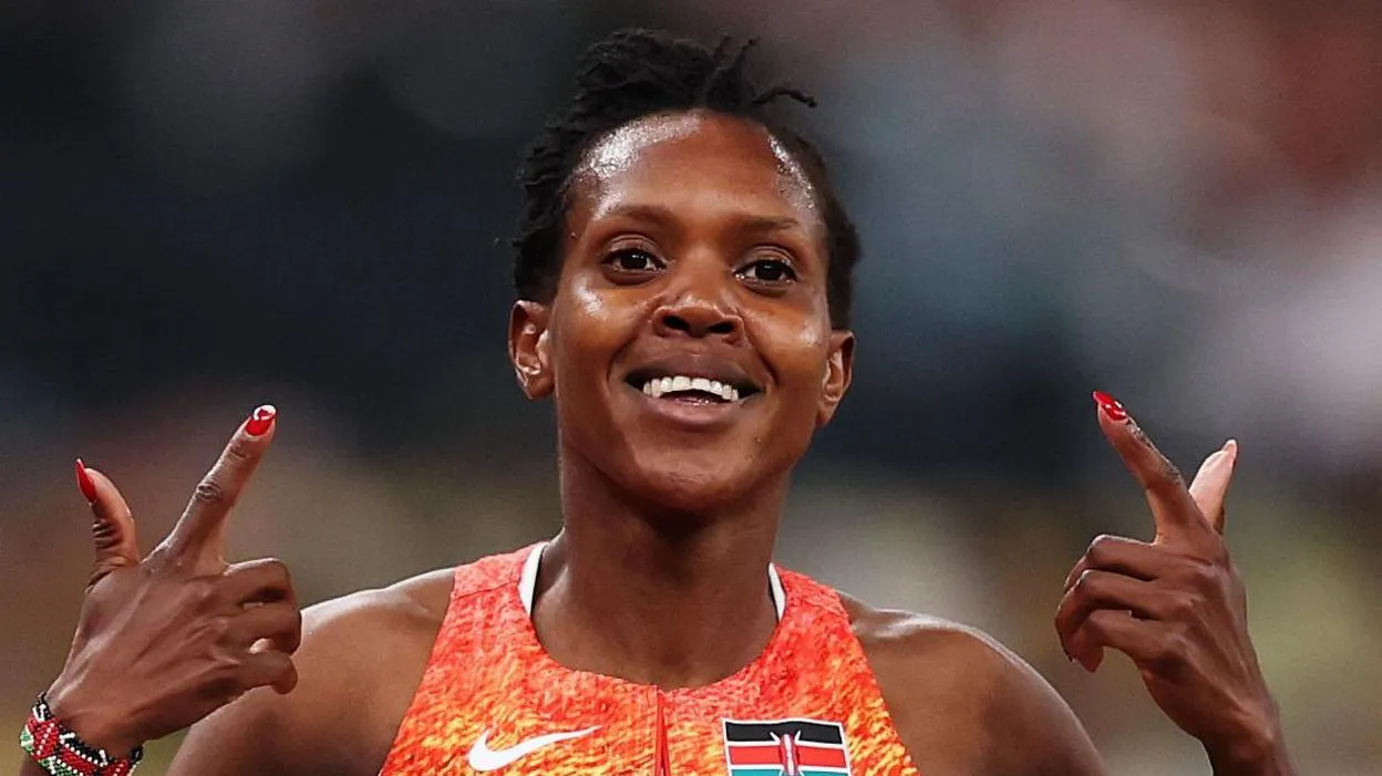 The Kenyan star claims record-breaking 4th world 1500m gold