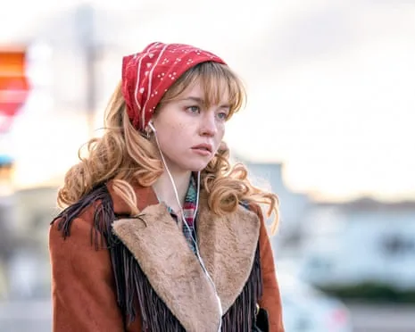 Americana Critique: The Star-Studded Cast Headlines a Compelling Story of Intrigue