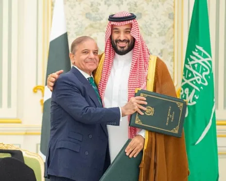 The Kingdom of Saudi Arabia and Pakistan Sign Bilateral Defence Agreement